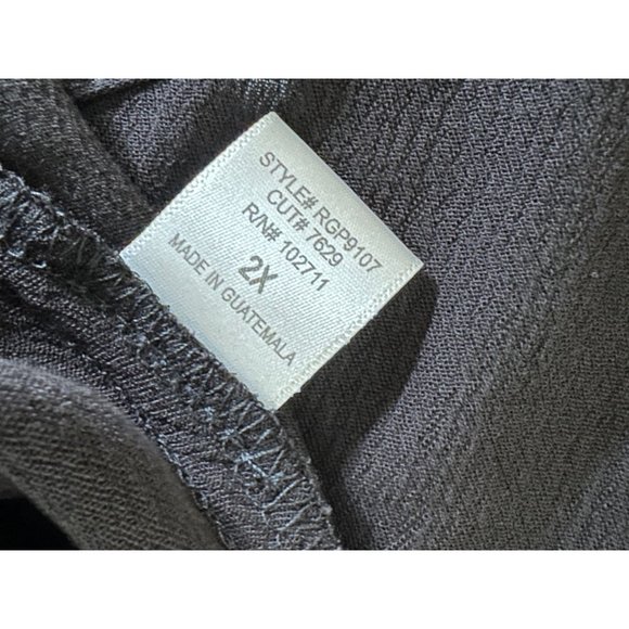 Gibson Women’s Size 2X High Low Surplice Tank Crossover Black Top NEW - Picture 4 of 6